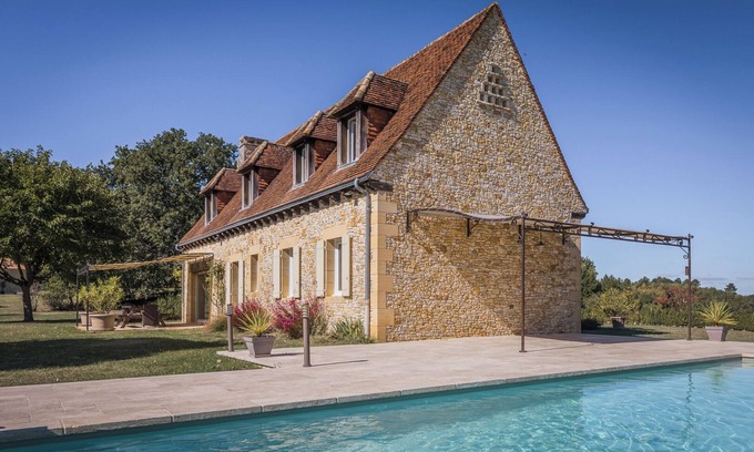 Les Farges House | Villa Belle Vue, beautiful holiday home with a beautiful view