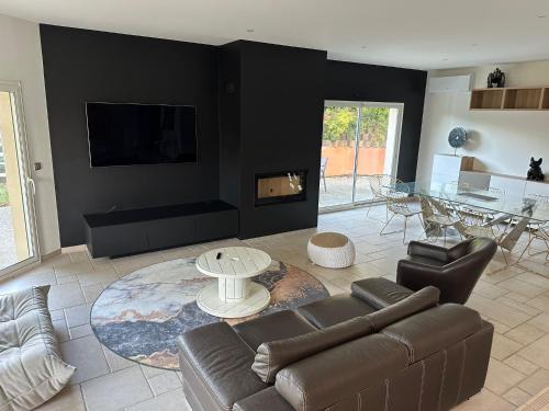 Le Mans House | Villa Belvédère - Jacuzzi, Billard & Vue