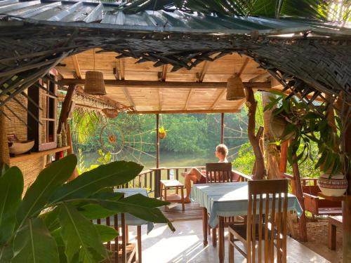 Galle Bed & Breakfast | Villa Bird Gate