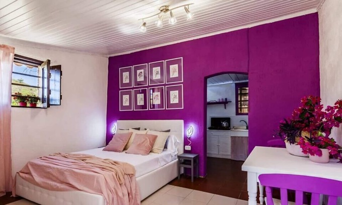 Viagrande Apartment | Villa Bonaccorso - The Cottage "Bougainville"