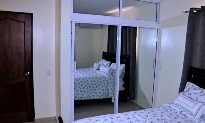 La Romana House | Villa Brisa Marina Caleta Beach Getaway