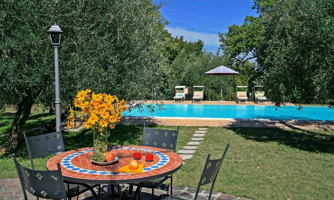 Lucciana Villa | VILLA CAMILLA - Beautiful 2 bdr villa with private pool in Tuscany