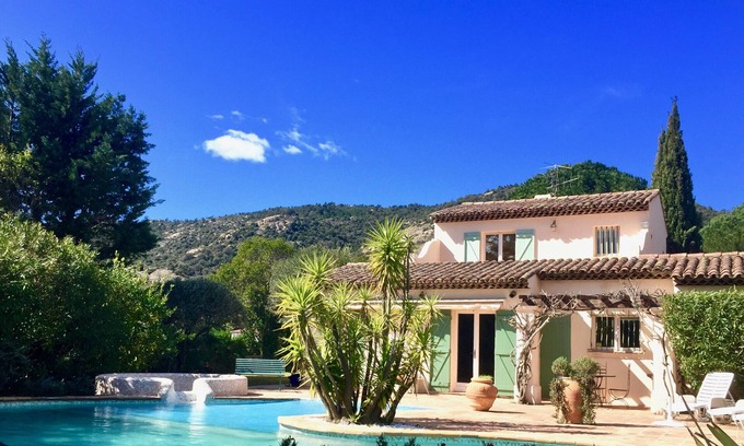 Plan-de-la-Tour House | VILLA CAPRICORNE