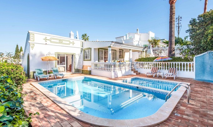 Albufeira Villa | Villa Cardona - Two Bedroom Villa, Sleeps 4