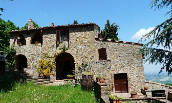 Chianni House | Villa 'Cimpoli casa' with garden and barbecue