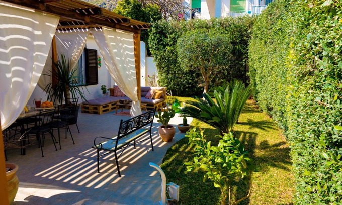 Mondello Apartment | Villa Cinzia-150 mt from the beach