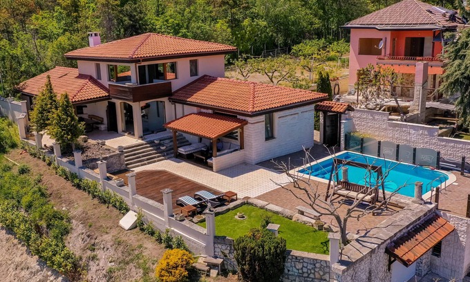 Balchik Villa | ☠ Villa Cook ☠ Sea View/Heated Pool 10ppl@Balchik