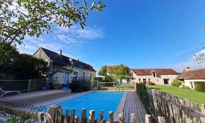 Coussay-les-Bois House | Villa Coussay-les-Bois, 4 bedrooms, 10 persons