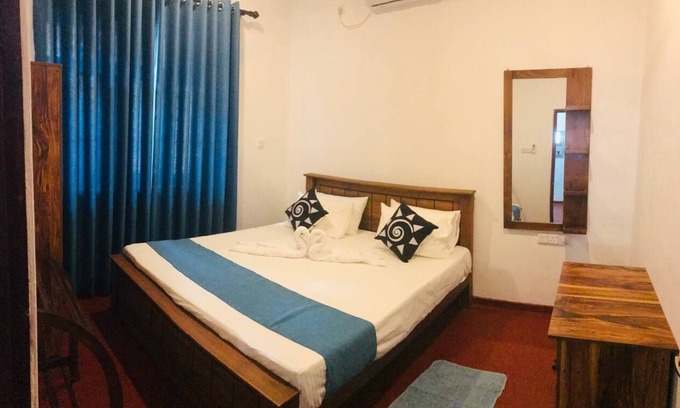 Weligama House | VILLA COZY , Charming 3-bedroom villa in Weligama with WiFi and AC