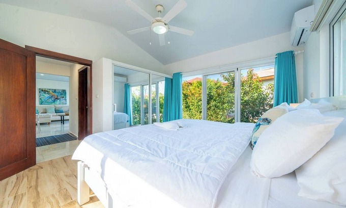 Los Brazos Villa | Villa dans residence avec plage/gym/tennis/basket