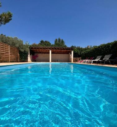 Eygalieres House | VILLA DE LA ROQUE