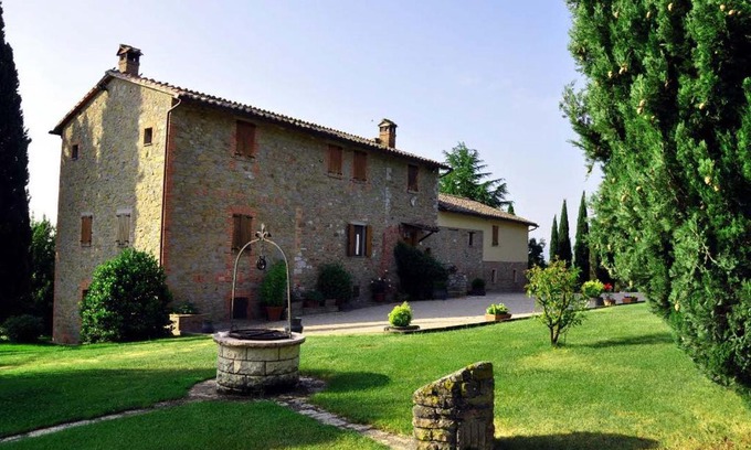Agello Villa | Villa dei Cipressi, uncontaminated nature next to Lake Trasimeno