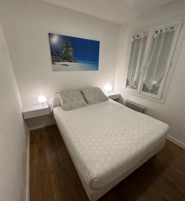 Villeneuve-sur-Lot House | Villa des Palmiers, Chambre 3, Lit double