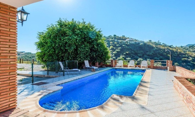 Riogordo Villa | Villa el Terral Riogordo by Ruralidays