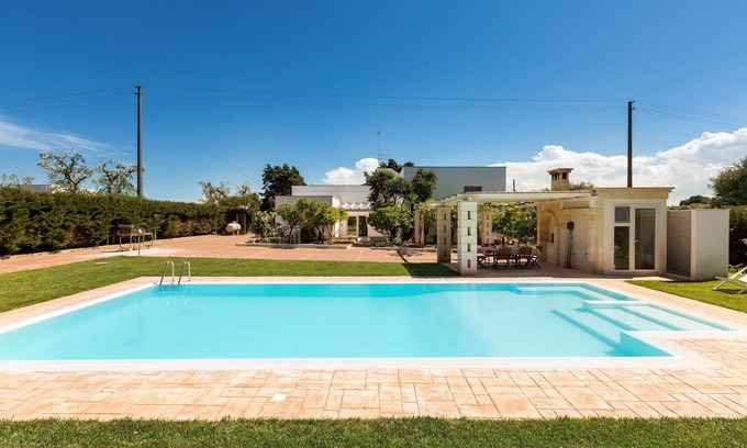 San Vito dei Normanni Apartment | Villa Emary by Perle di Puglia