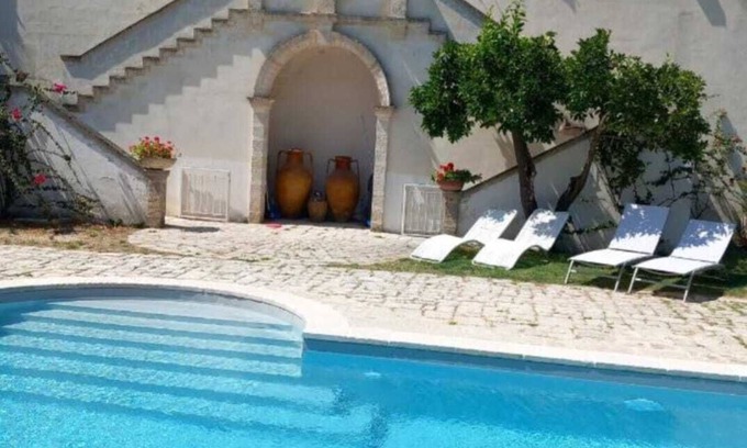 Latiano Villa | Villa Encantaimeto dimora Bouganville.