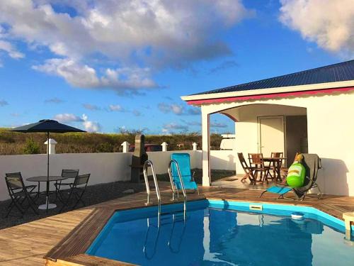 Le Moule Villa | Villa enchanteresse au Moule avec piscine privée