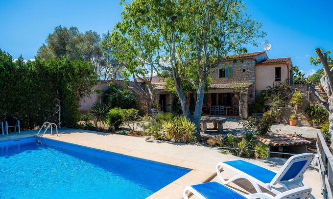 Son Servera Villa | Villa 'Es Rafal De Baix' with Sea View, Wi-Fi and Air Conditioning