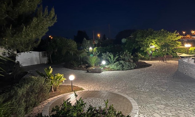 Campomarino di Maruggio House | Villa Eugenia in Campomarino di Maruggio, Puglia - casa vacanze