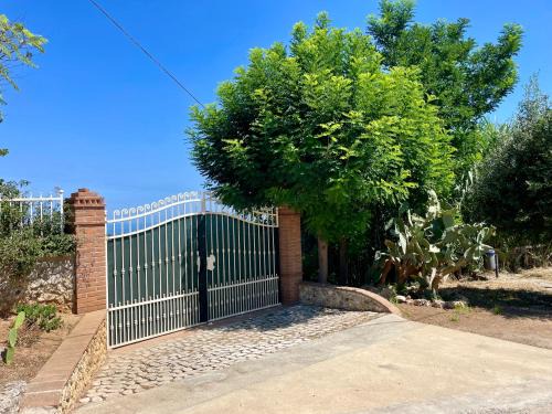 Gasponi Apartment | Villa Felici Tropea collina vista mare