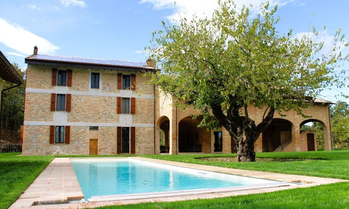 Bagni di Tabiano Villa | Villa Finetta - Tabiano Castello Country Villas
