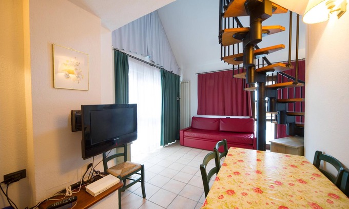 Bardonecchia Apartment | Villa Frejus - TWO-BEDROOM APARTMENT sleeps 6