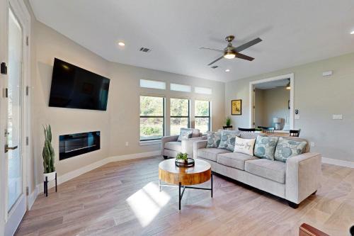 Horseshoe Bay House | Villa Grace