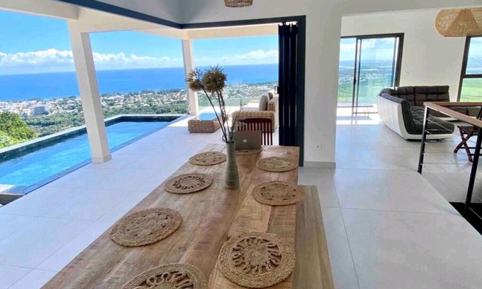 Saint-Paul Villa | Villa Helios Run