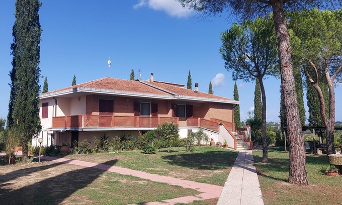 Certaldo Villa | Villa immersed in the Tuscan countryside half an hour from Siena and Florence