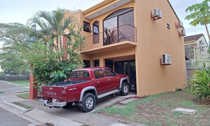 Comunidad Villa | Villa in a Quiet and Safe Residential Area for 6 people.