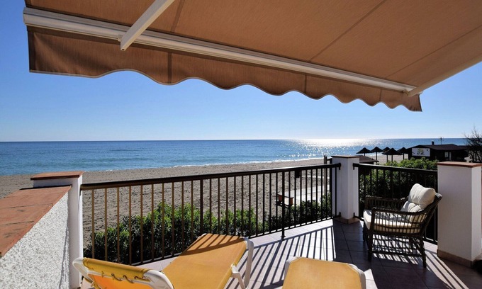 La Cala de Mijas Villa | Villa in La Cala de Mijas Beachfront