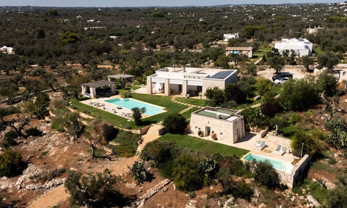 Ostuni Villa | Villa in Ostuni with 5 bedrooms sleeps 14