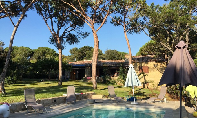 Molini Villa | Villa in private residence, 8-minute walk to sea, 5-minute walk to shops.