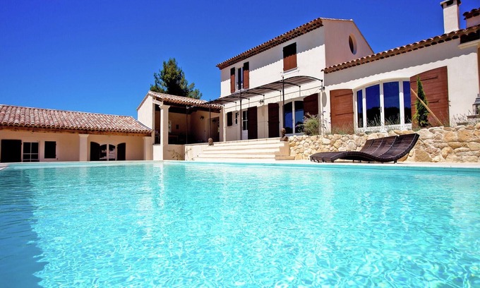 Apt Villa | Villa in Provence with Infinity Pool