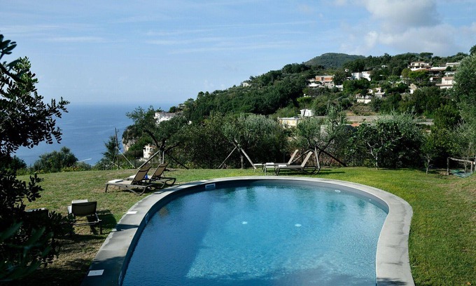 Piano di Sorrento Villa | Villa in Sorrento with 4 bedrooms sleeps 8