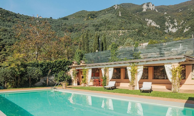 Camaiore Villa | Villa/Independent home in Lucca with 9 bedrooms sleeps 18