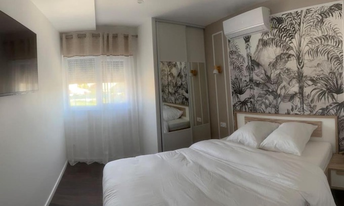 Chasse-sur-Rhone Villa | Villa Jacqueline