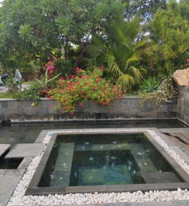 L'Ermitage-les-Bains Villa | Villa Jacuzzi 60 m du lagon