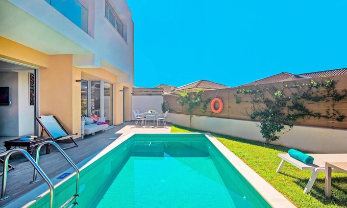 Gouvia Villa | Villa Jasmine Gouvia by Villa Plus