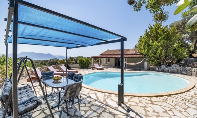 Katomerion Villa | Villa Jimmy's Katomeri 3 with Sea View, Wi-Fi and Air Conditioning