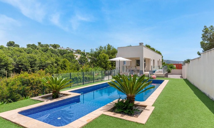 Pinar del Advocat Villa | Villa Kobe - PlusHolidays