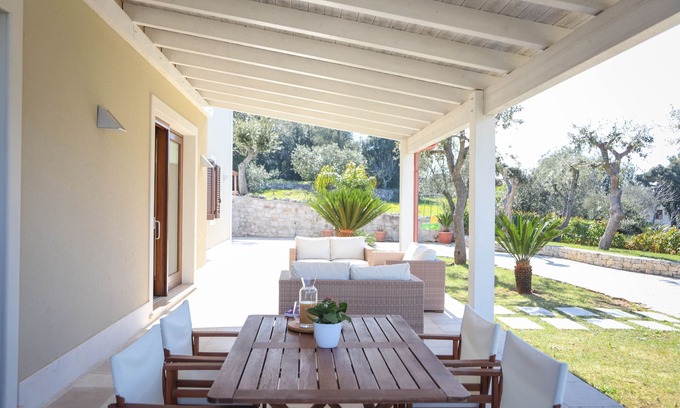 Fasano Villa | VILLA LAURETO with a panoramic view