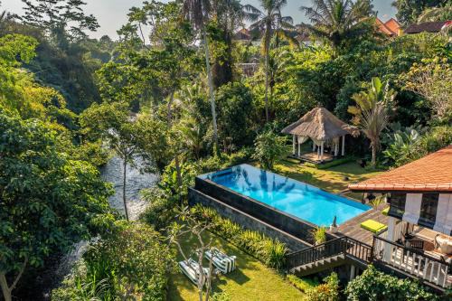 Lodtunduh Villa | Villa Lepak by the River in Ubud