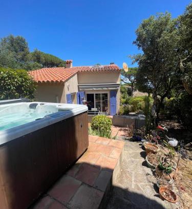 Guerrevieille Villa | Villa Les Chênes - Golf de Saint-Tropez Experience