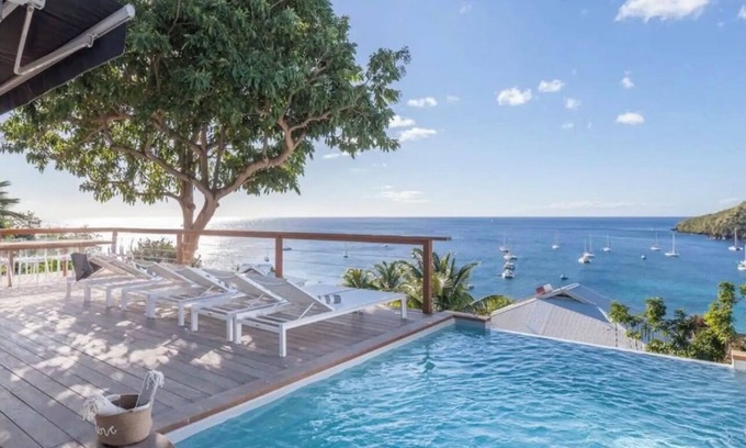 Tartane Villa | villa les Ondines is a 5-bedroom villa in Les Anses-d'Arlet with amazing view