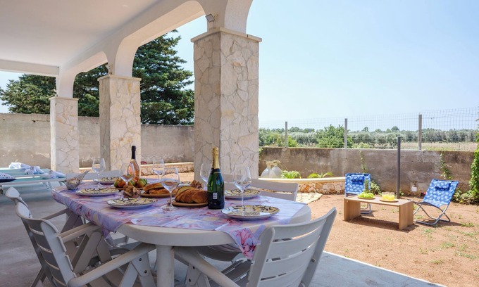 Padula Fede Villa | Villa Levante Sea View With Air Conditioning, Parking And Wi-fi