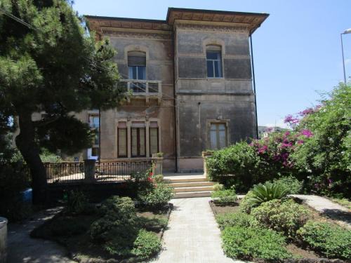 Ognina Apartment | Villa Liberty