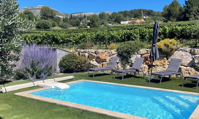 Roquevaire House | Villa located in the heart of Provence with private pool on 3 hectares.