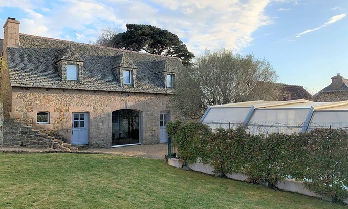 Louannec House | Villa Louannec, 2 bedrooms, 5 persons