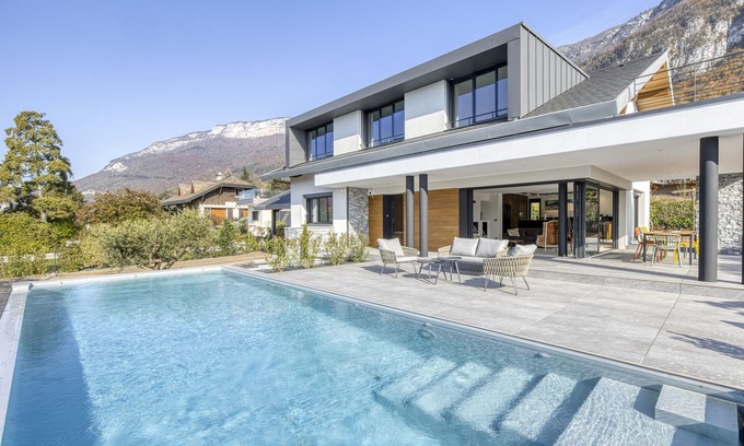 Veyrier-du-Lac Villa | Villa Luminosa – Piscine et Vue sur le Lac